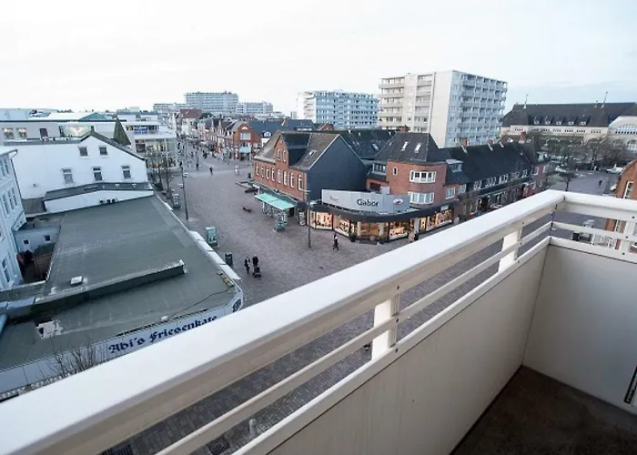 Wilhelmstrasse מלון